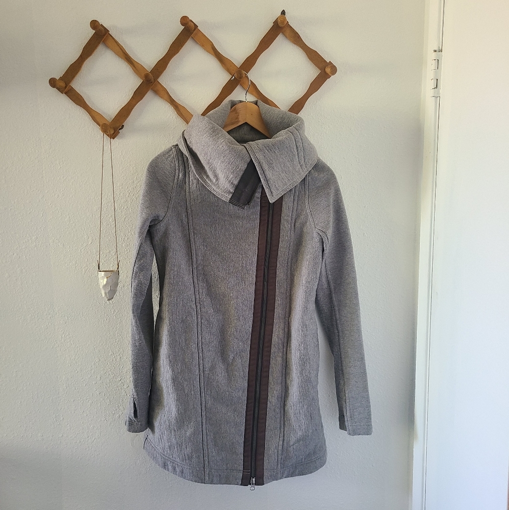 Lululemon jacket
